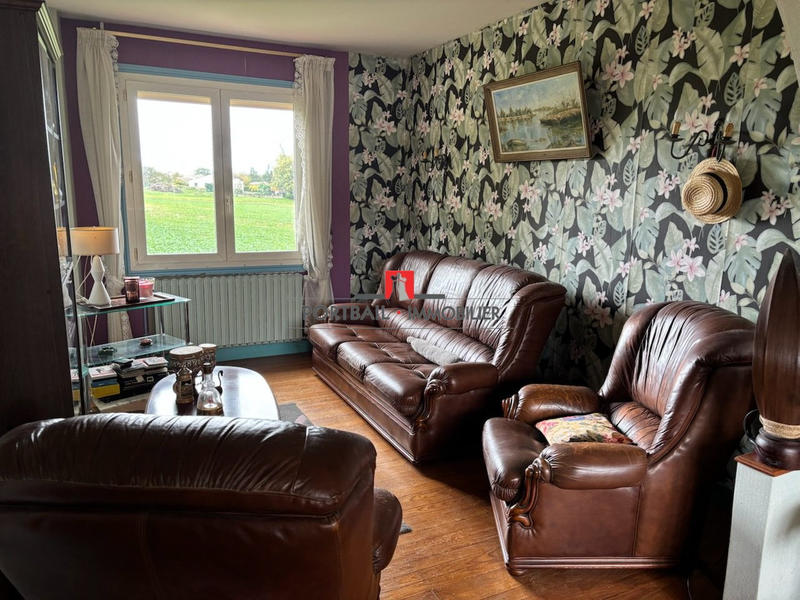 Maison - 101 m² - 4 pièces