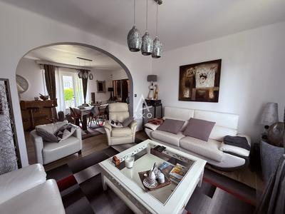 Maison - 132 m² - 7 pièces