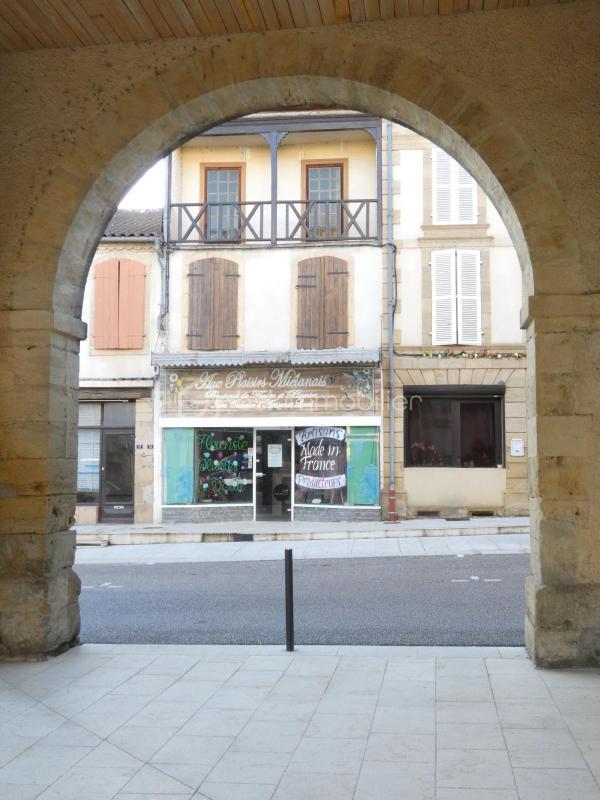 Immeuble - 115 m² - 6 pièces