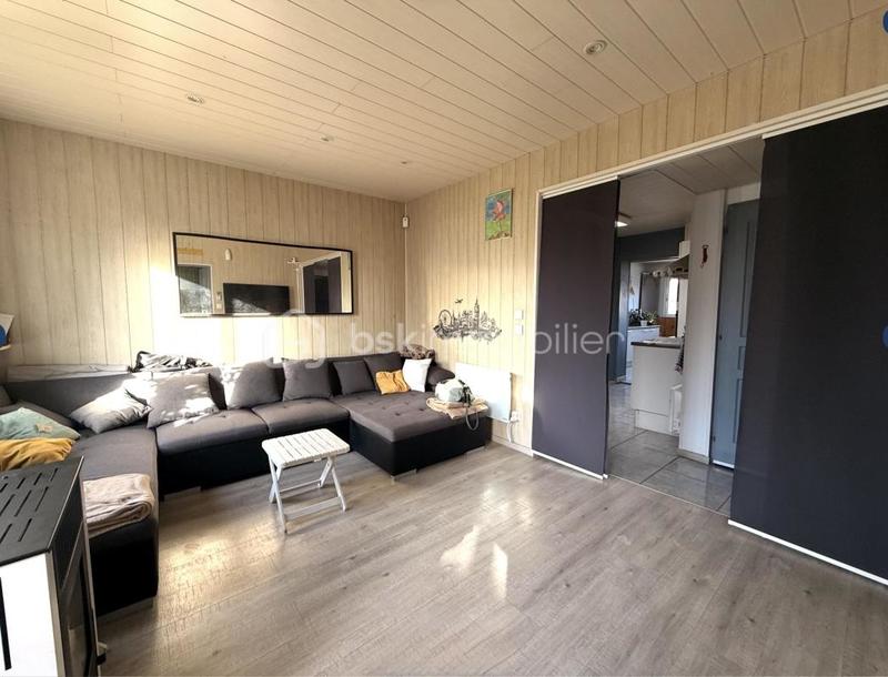 Maison en pierre - 103 m² - 7 pièces