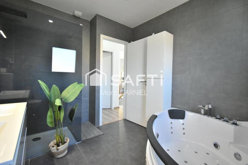 Maison - 123 m² - 6 pièces