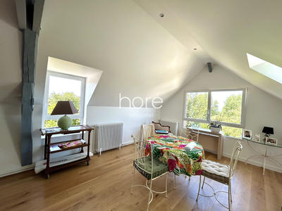 Maison - 282 m² - 11 pièces