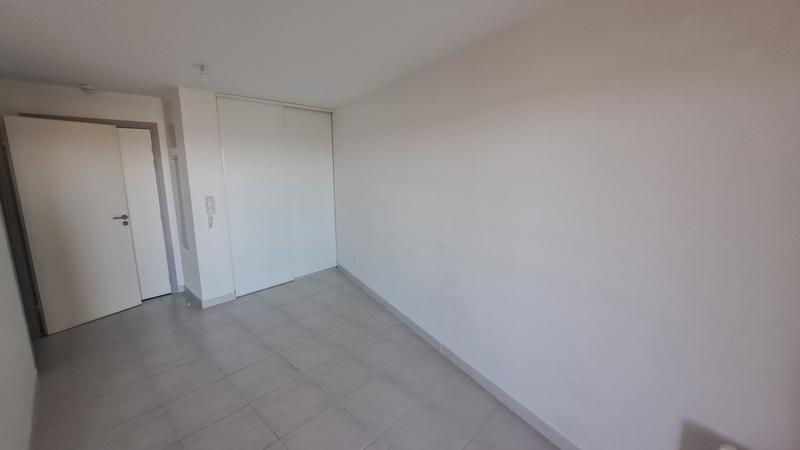 Studio - 28 m² - 1 pièce