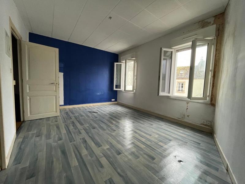 Immeuble - 152 m² - 5 pièces