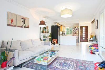 Maison - 104 m² - 4 pièces