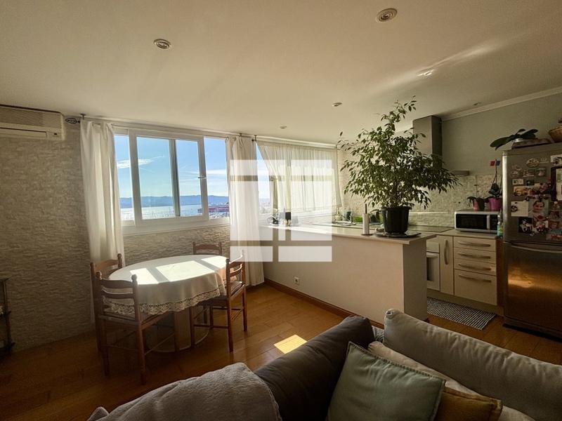 Appartement - 65 m² - 4 pièces