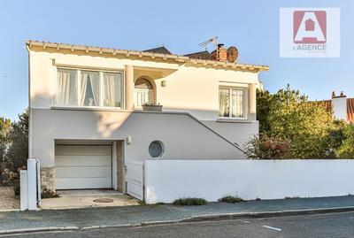 Maison - 116 m² - 4 pièces