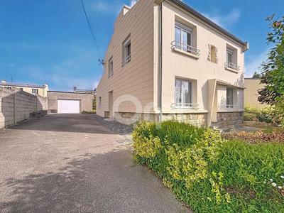 Maison - 131 m² - 6 pièces