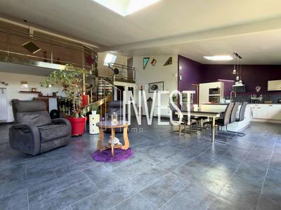 Maison - 189 m² - 4 pièces