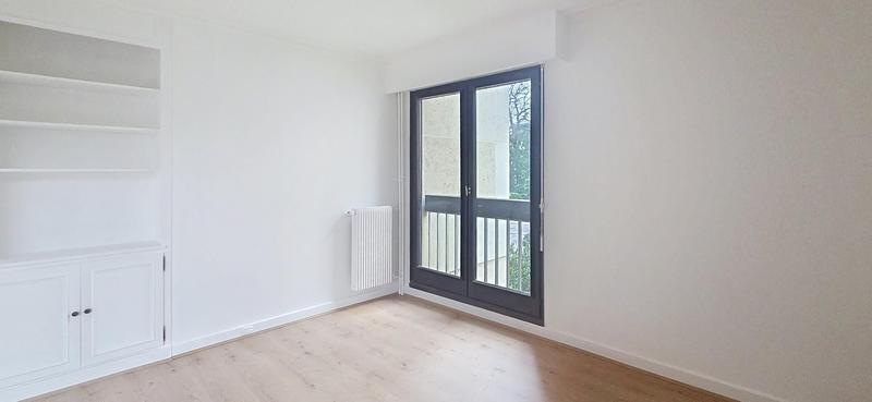 Appartement - 92 m² - 4 pièces