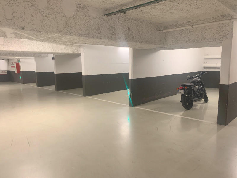 Parking - 10 m²