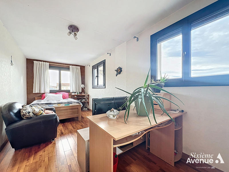 Maison - 115 m² - 5 pièces