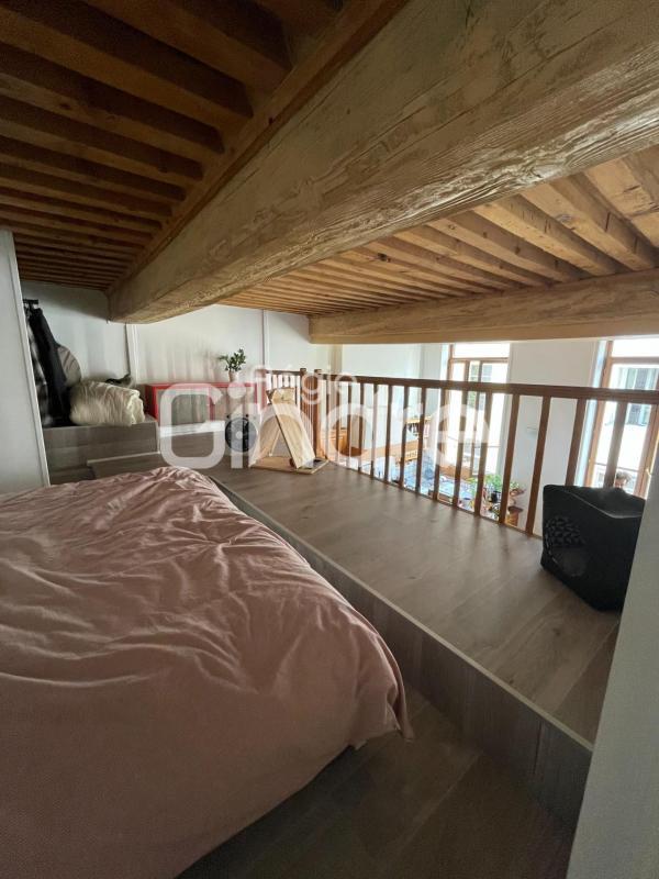 Appartement - 70 m² - 2 pièces