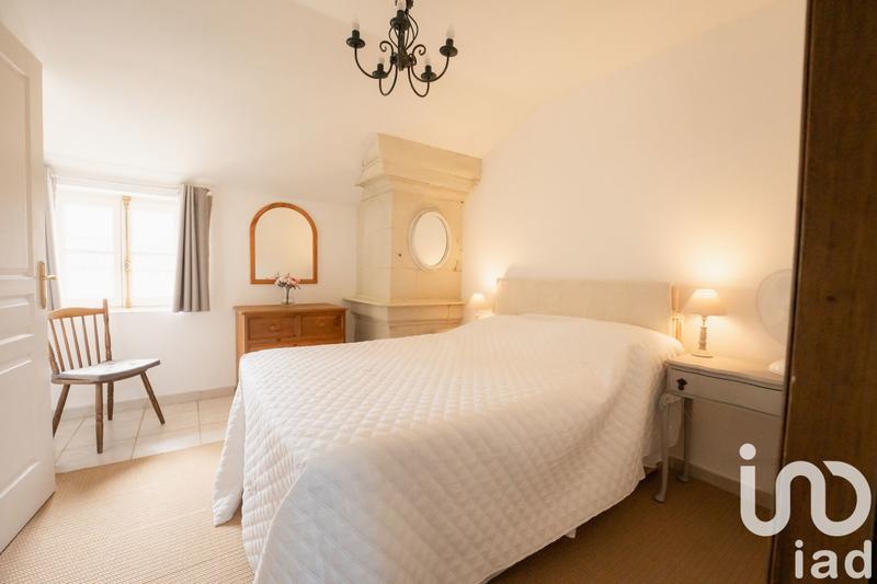 Maison - 245 m² - 9 pièces