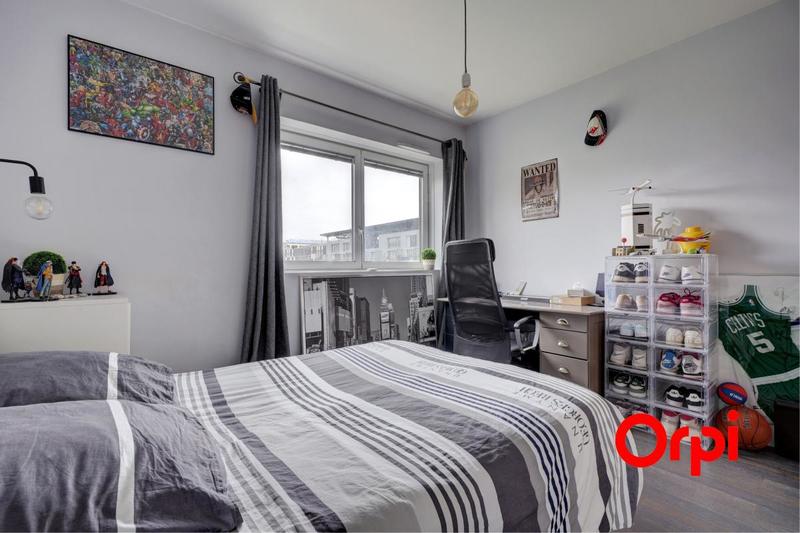 Appartement - 95 m² - 4 pièces