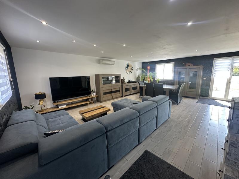 Maison - 150 m² - 5 pièces