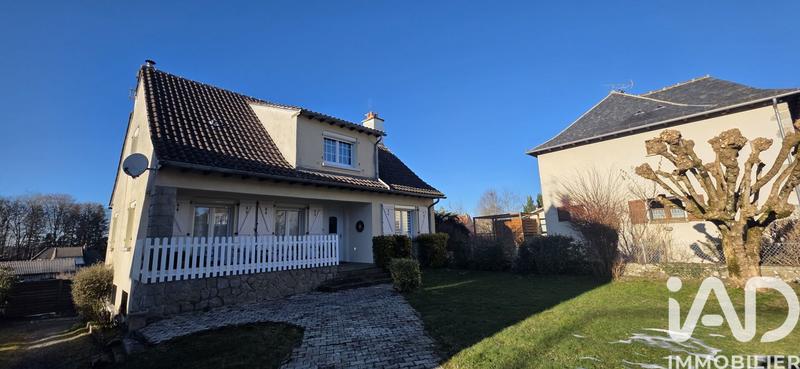 Maison - 144 m² - 5 pièces
