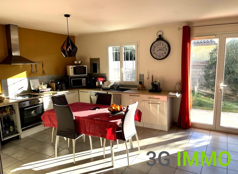 Villa - 90 m² - 4 pièces