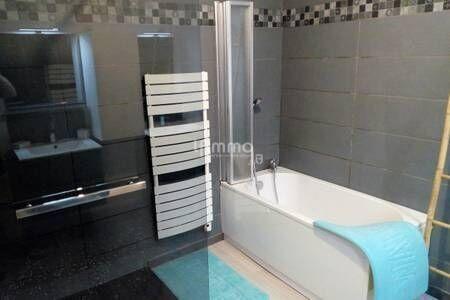 Ferme - 215 m² - 12 pièces