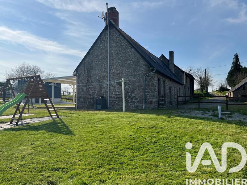 Maison - 110 m² - 4 pièces