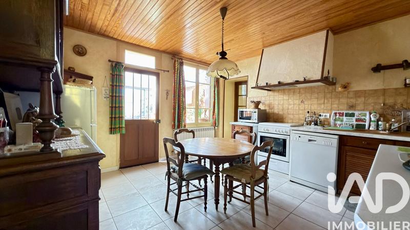 Maison - 159 m² - 7 pièces