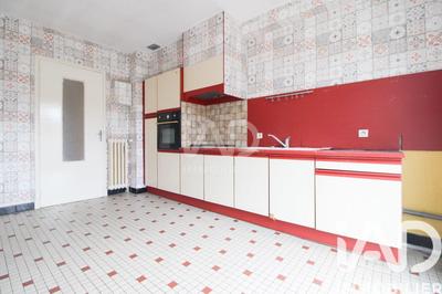 Maison - 98 m² - 5 pièces