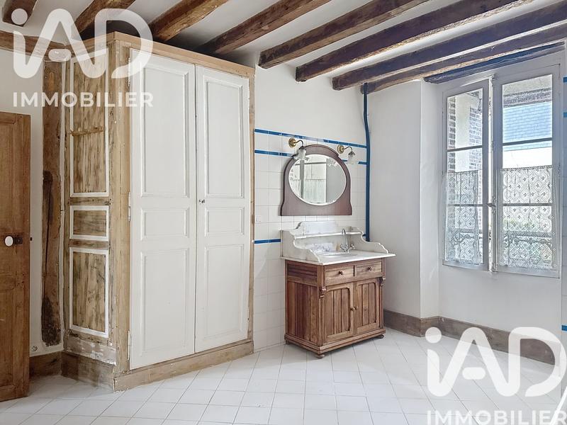 Maison de village - 304 m² - 12 pièces