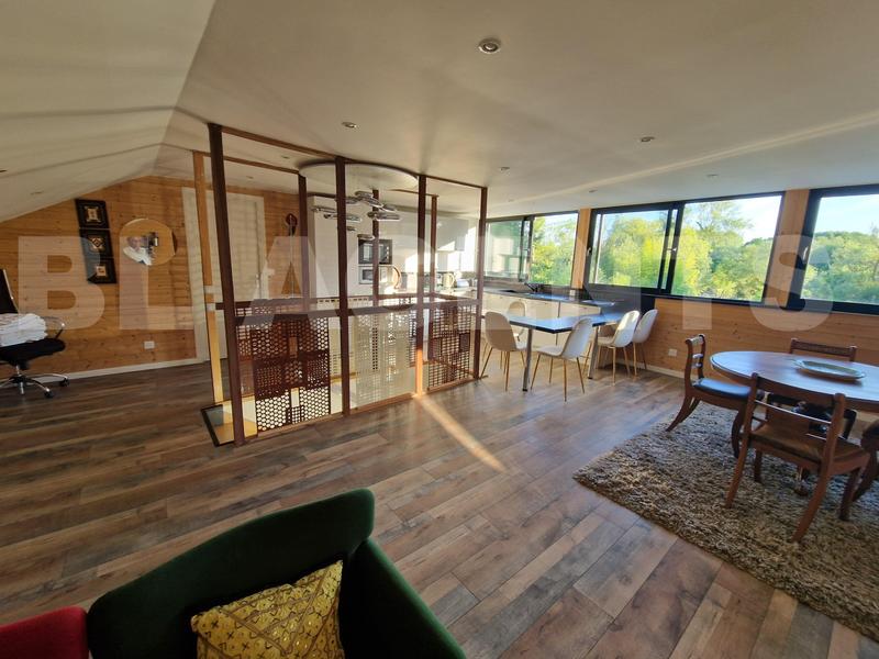 Châlet - 193 m² - 7 pièces