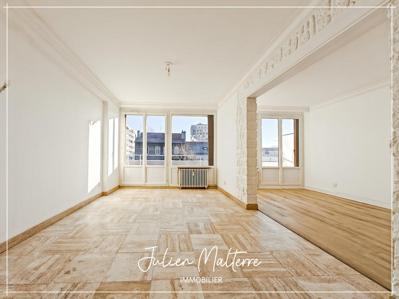 Appartement - 86 m² - 4 pièces