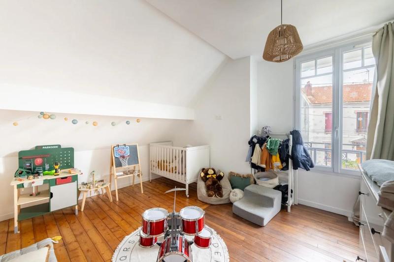 Maison - 83 m² - 4 pièces