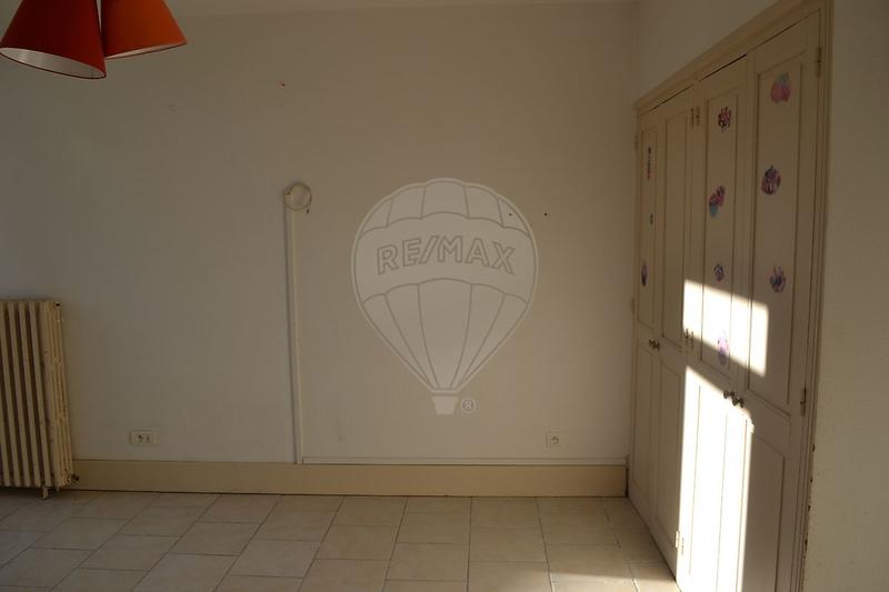 Maison - 187 m² - 7 pièces