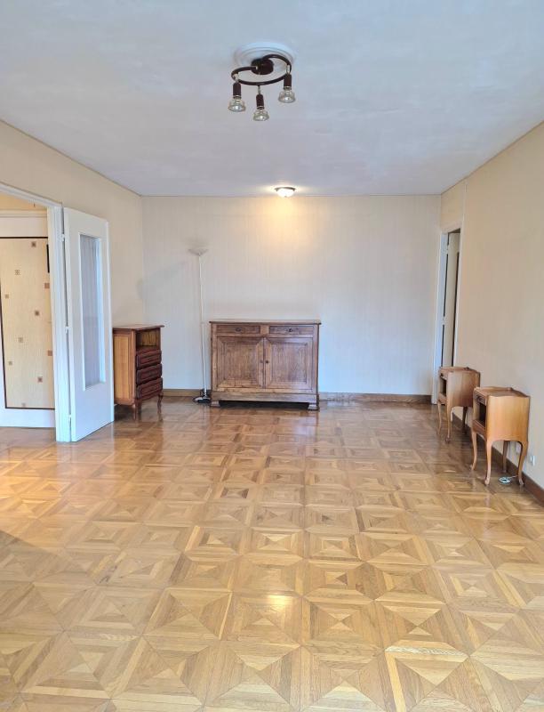 Appartement - 79 m² - 4 pièces