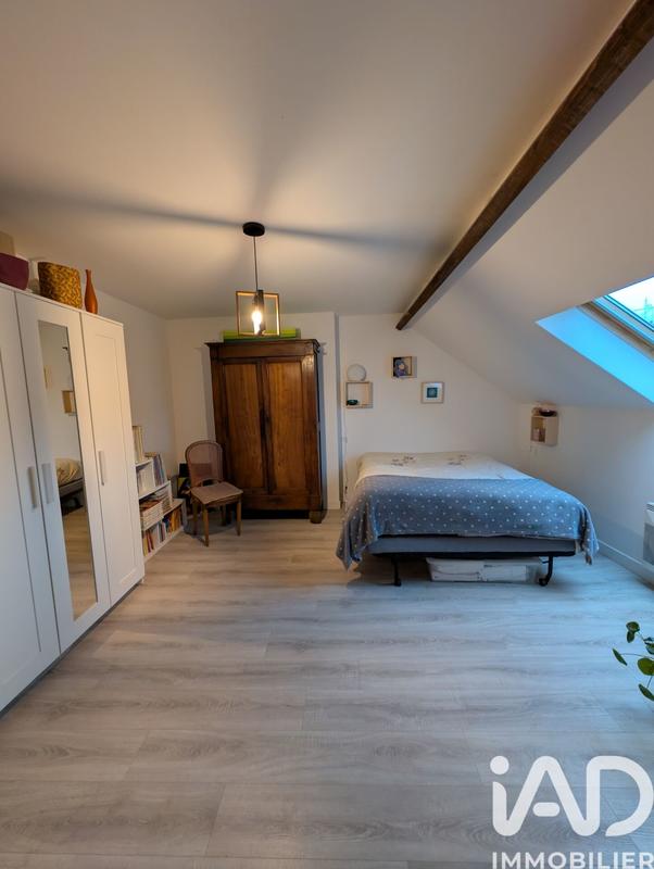 Maison - 220 m² - 7 pièces