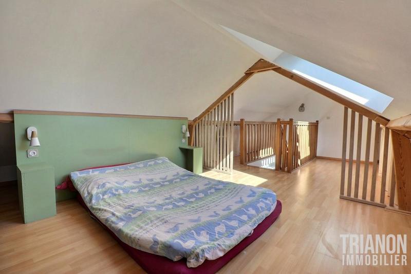 Maison - 153 m² - 9 pièces