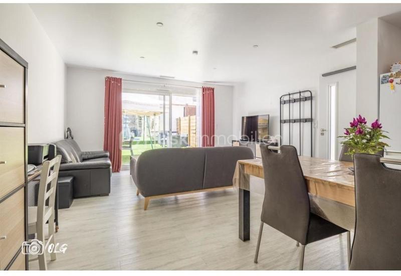 Maison - 97 m² - 5 pièces