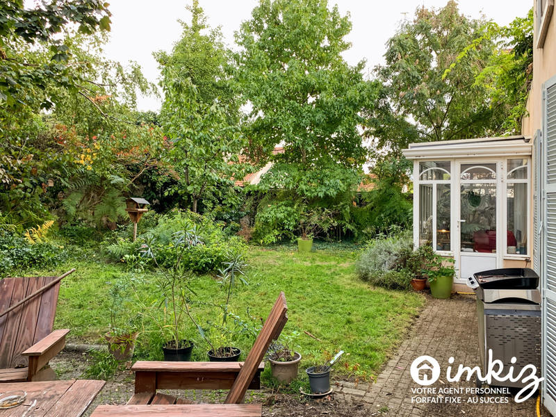 Maison - 210 m² - 7 pièces