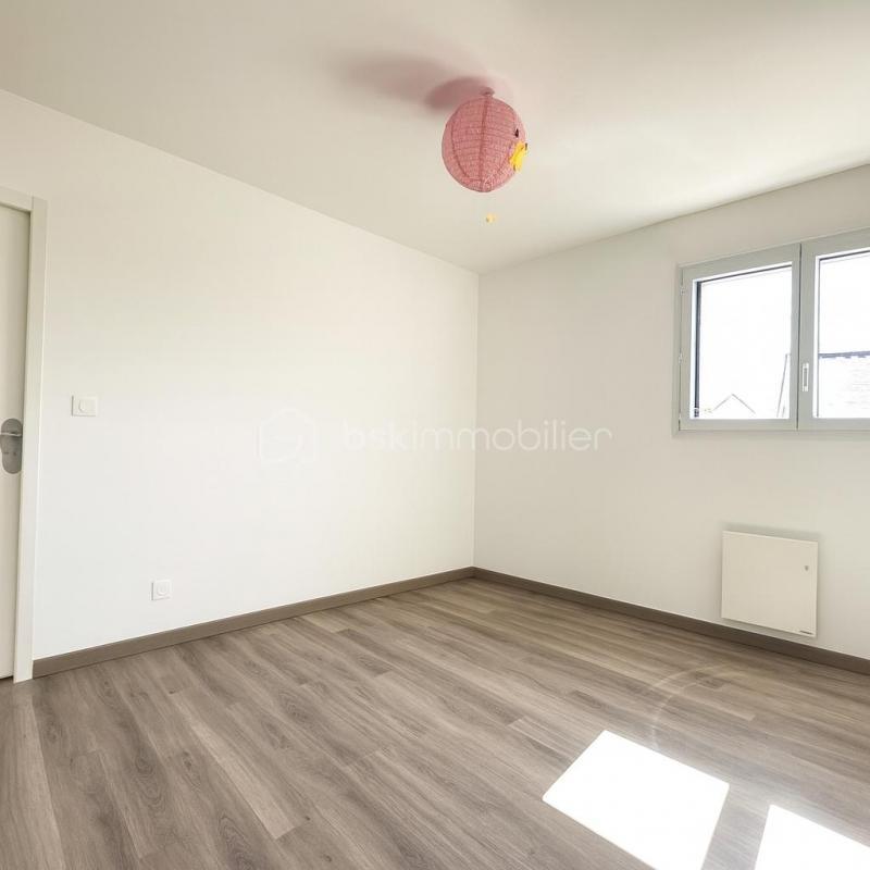 Maison - 94 m² - 4 pièces