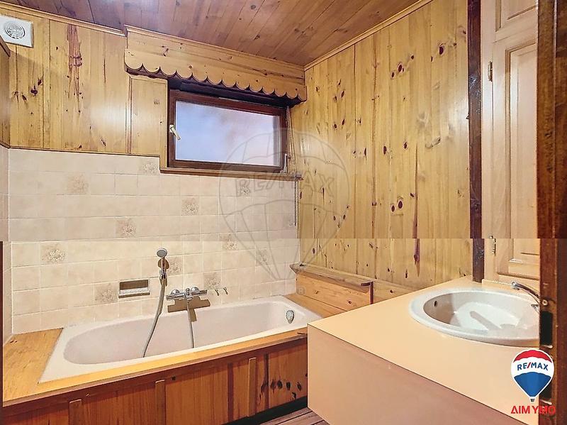 Duplex - 192 m² - 10 pièces