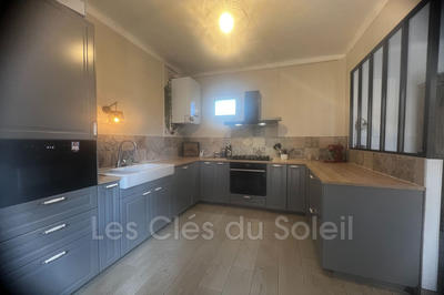 Maison - 121 m² - 5 pièces
