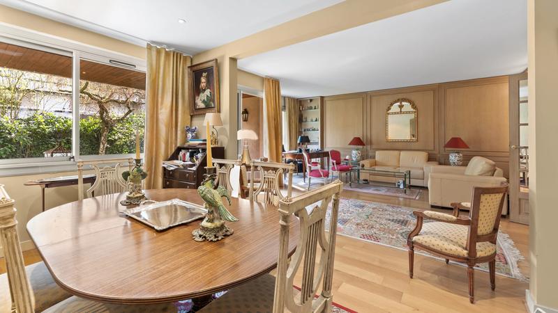 Appartement - 105 m² - 4 pièces