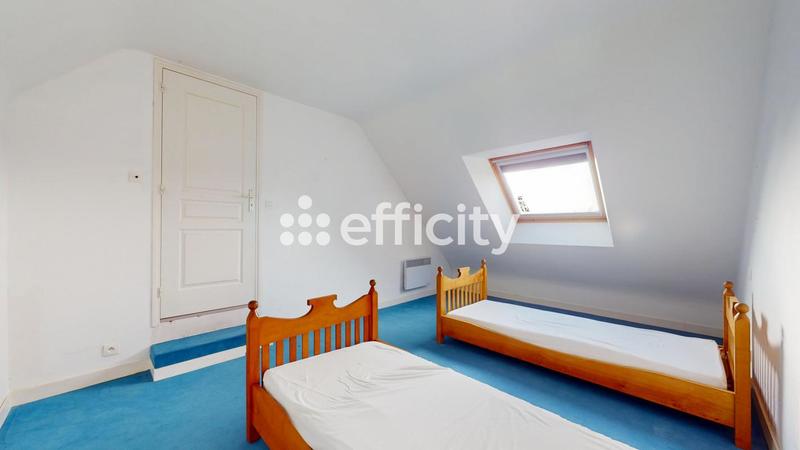 Maison traditionnelle - 182 m² - 7 pièces