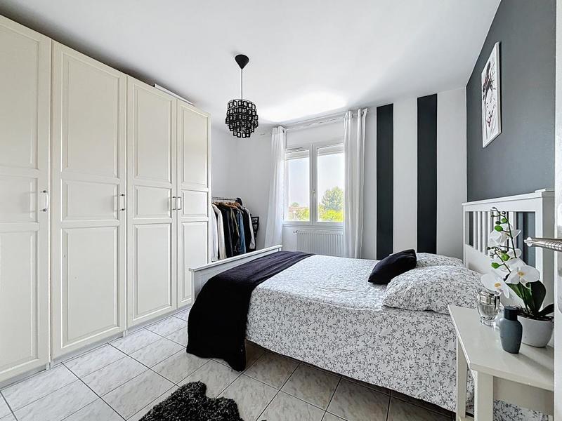 Maison - 175 m² - 6 pièces