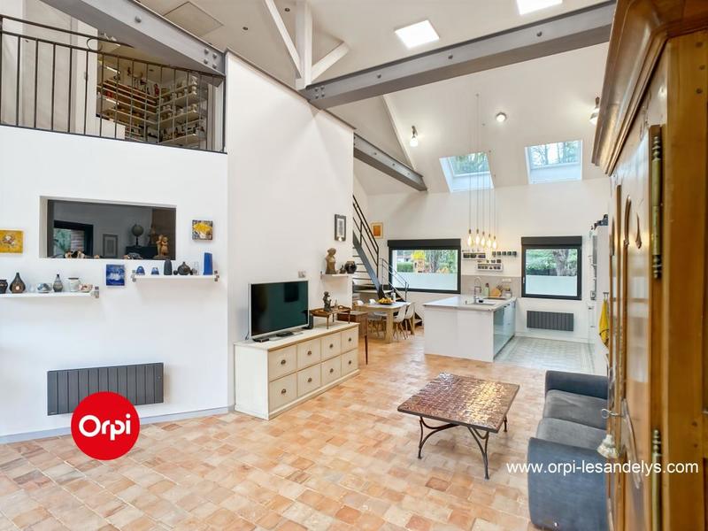 Maison - 104 m² - 4 pièces