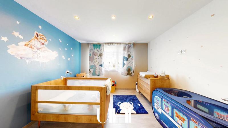 Maison - 206 m² - 6 pièces