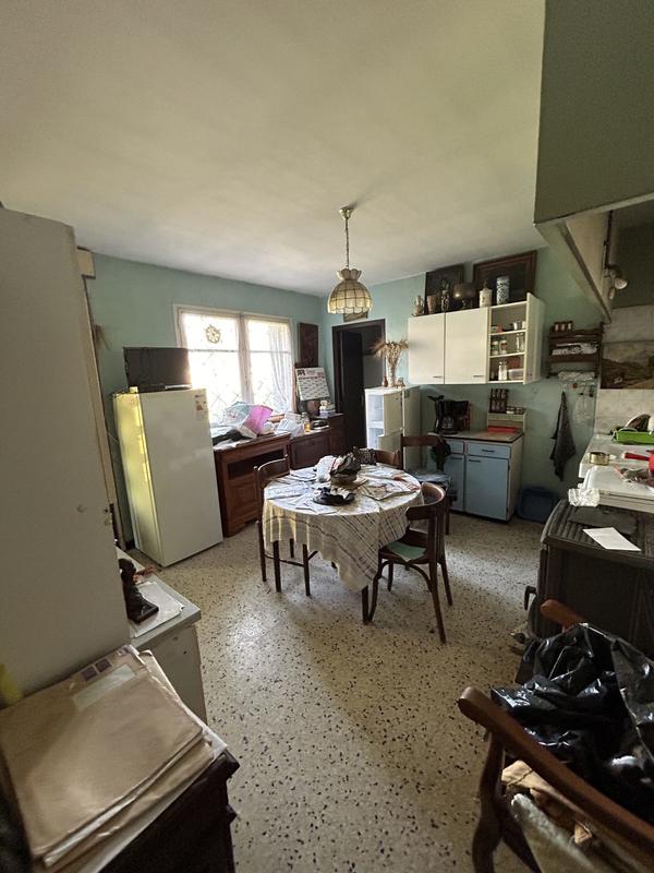 Maison traditionnelle - 75 m² - 4 pièces