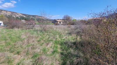 Terrain constructible - 3 825 m²