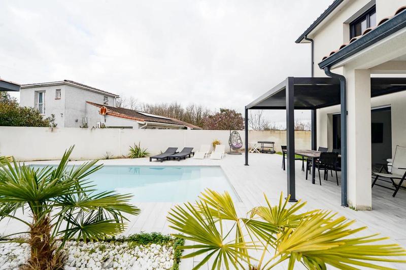 Maison - 115 m² - 5 pièces