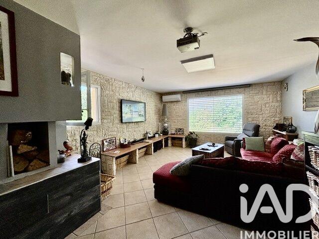 Maison - 200 m² - 8 pièces