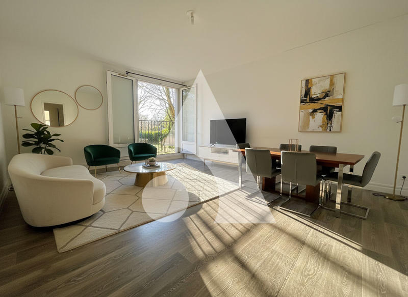 Appartement - 92 m² - 5 pièces