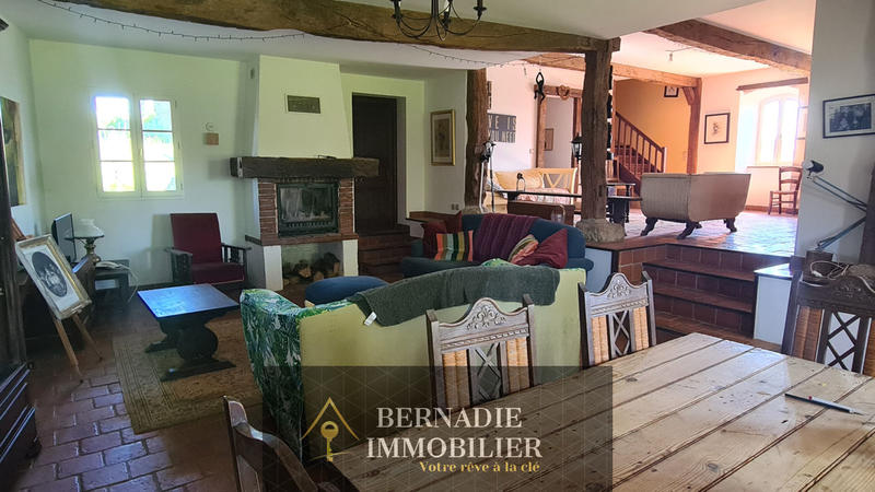 Maison - 200 m² - 4 pièces